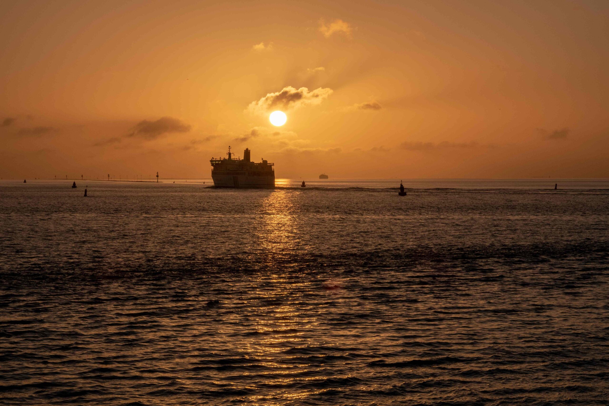 Technological advancements in marine fuel production and supply