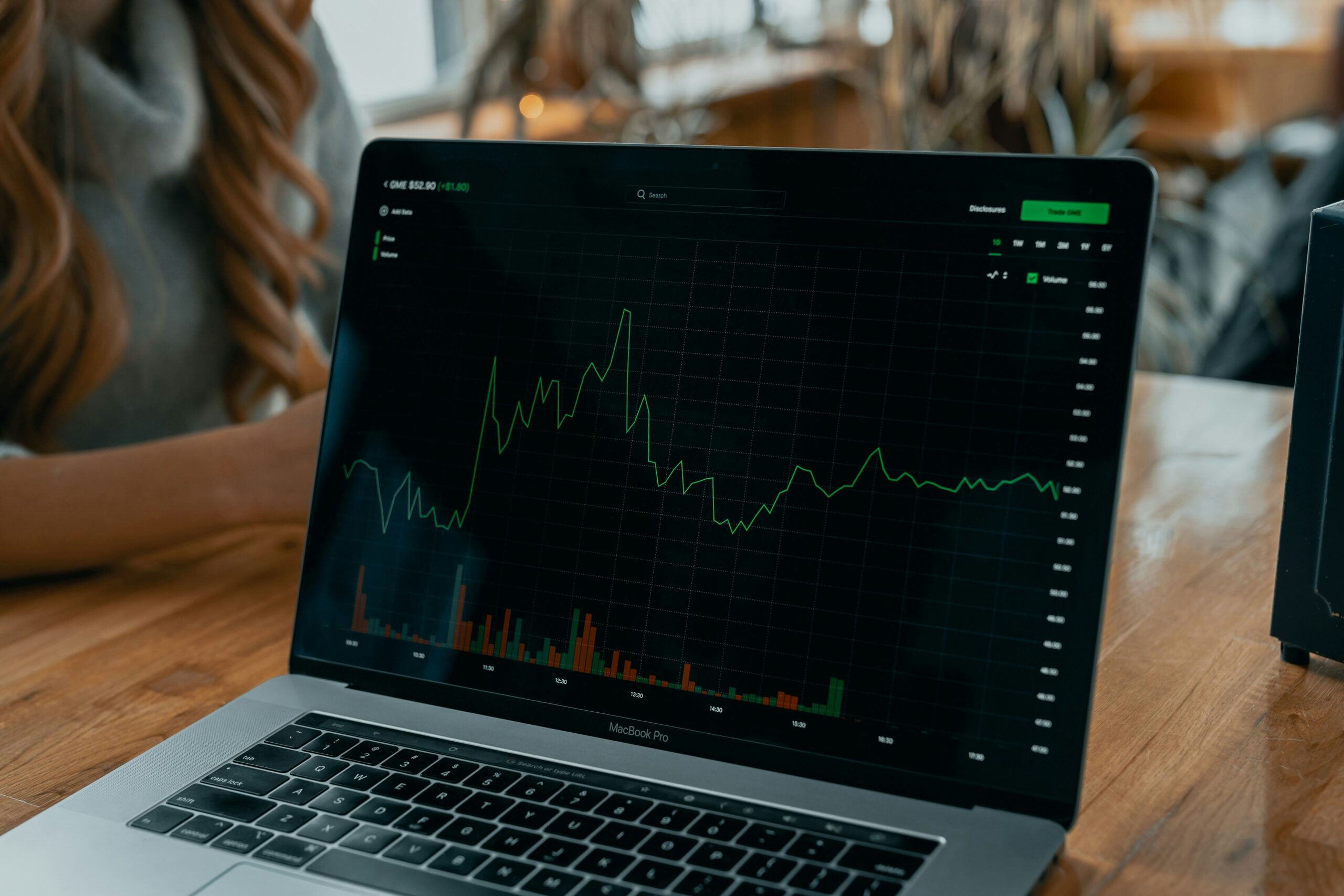 Economic Models for Predicting Bunker Fuel Market Trends